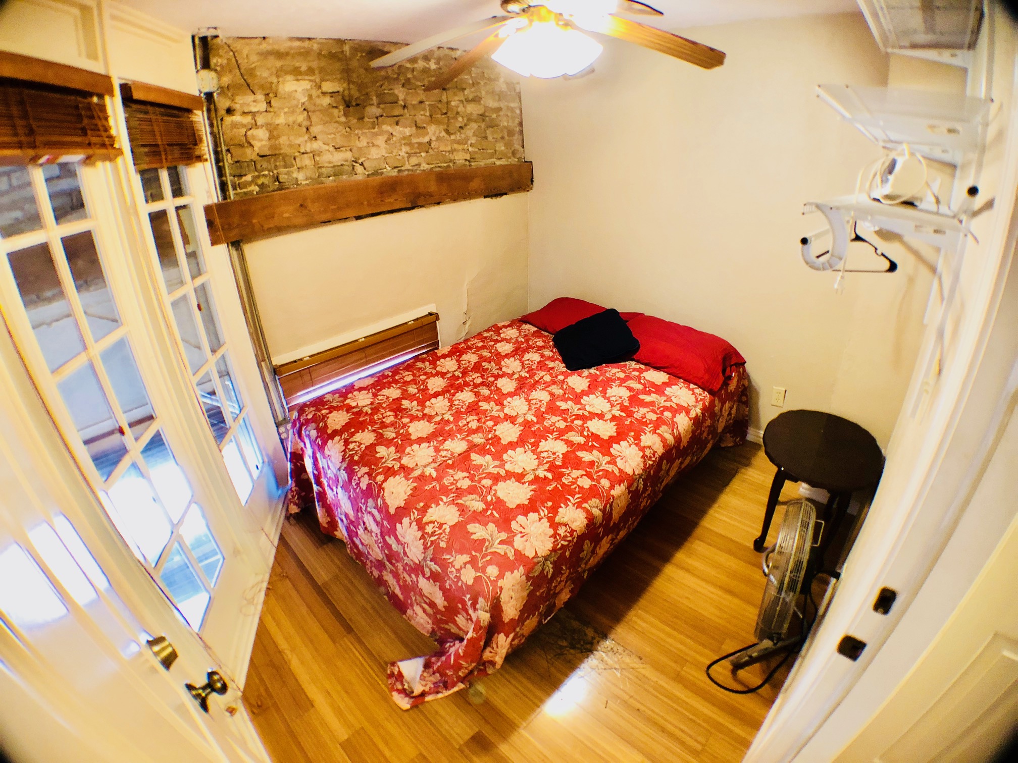 East 6th St Unit E2 Austin Rooms for Rent