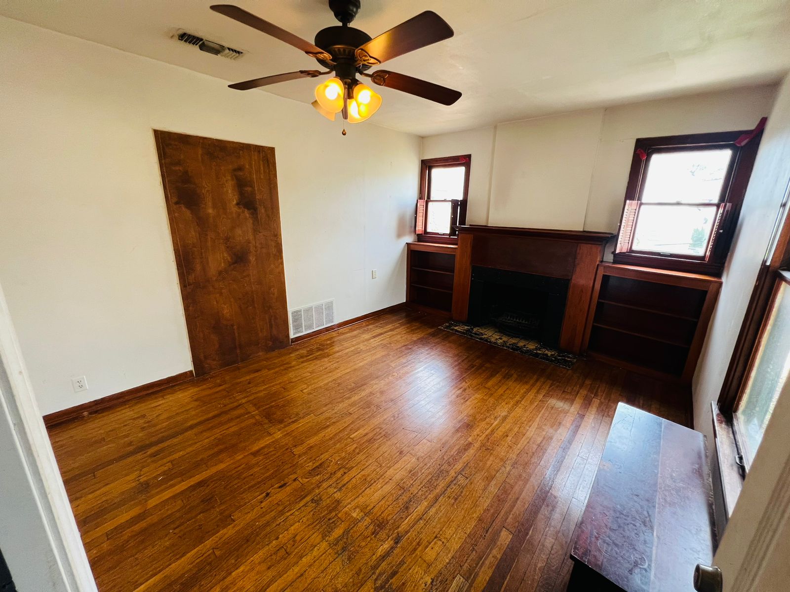 1203 East 31 St, Unit A4. Austin Rooms for Rent
